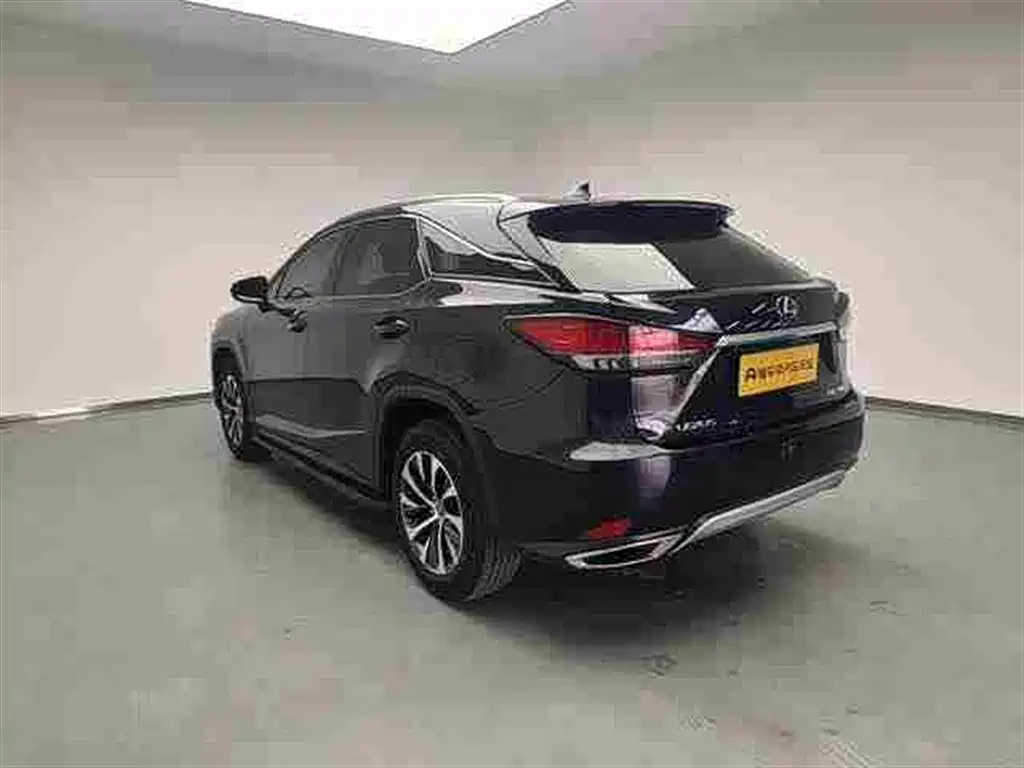 Lexus RX Facelift 300 2 WD Elite