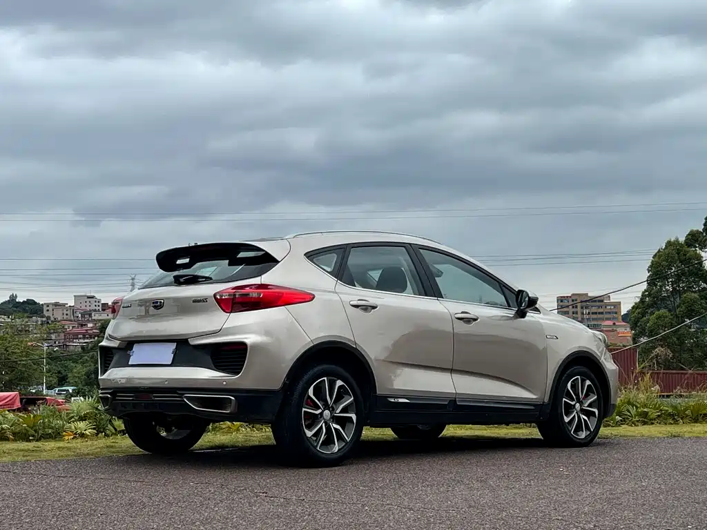 Emgrand GS Leading Trend 1.4 T Auto Leading Style Connected
