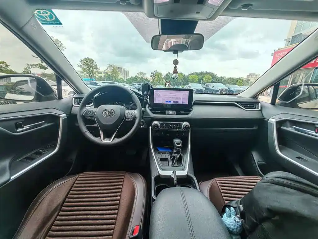 RAV4 2.0 L CVT 2 WD Style Plus