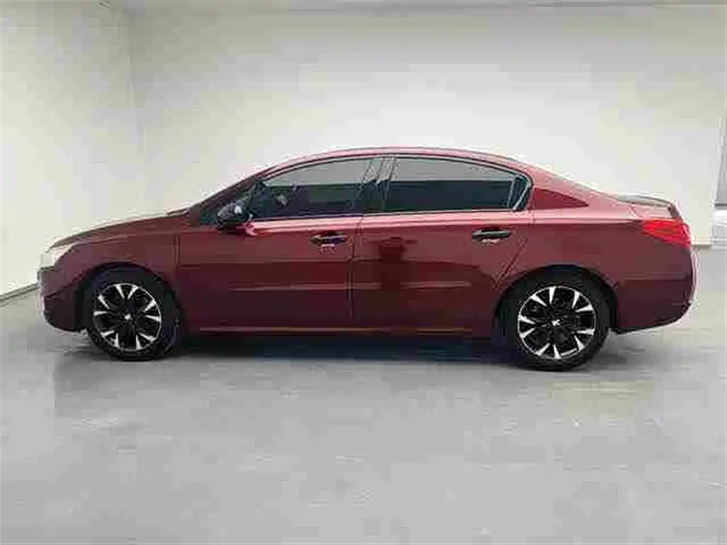 Peugeot 508 标致508 2013款 2.3 L 两周年纪念 自动旗舰版