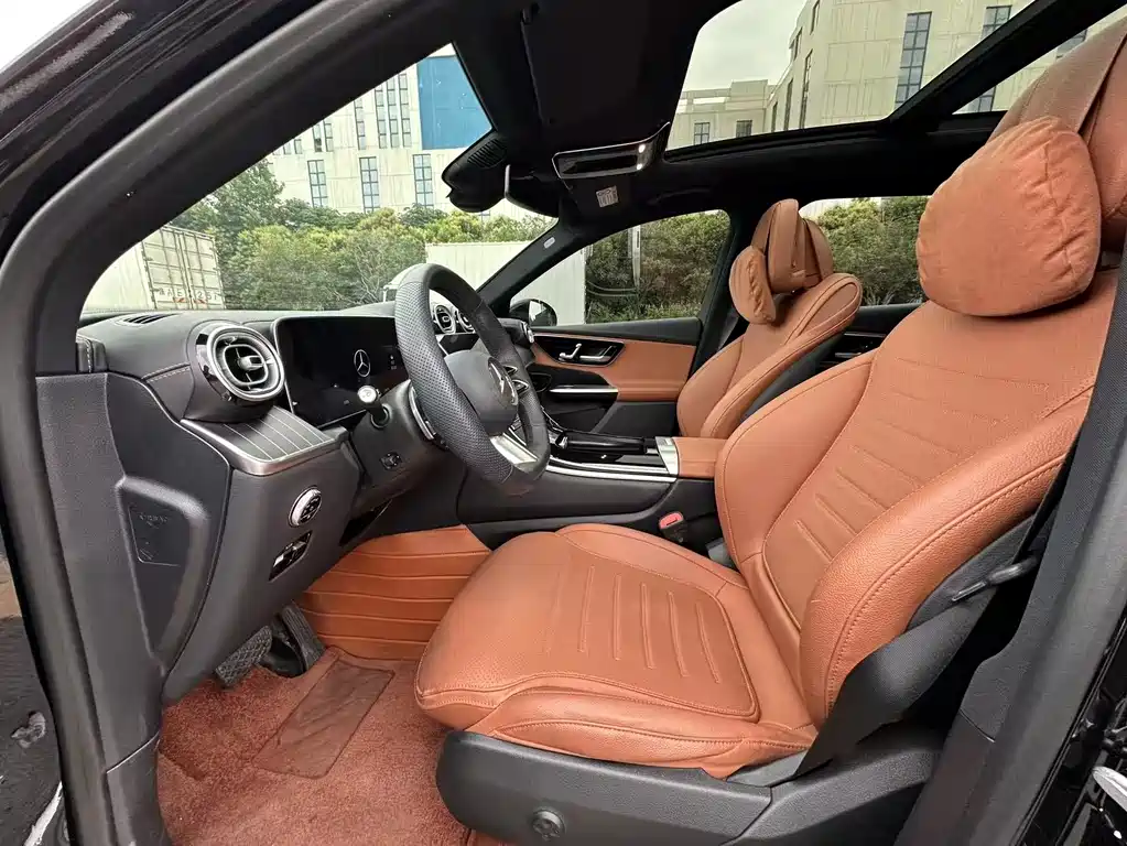 Mercedes-Benz GLC Facelift GLC 300 L 4 MATIC Dynamic 7-seat