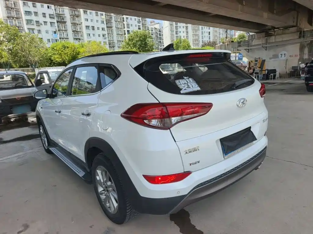 Tucson 1.6 T DCT 2 WD Intelligent