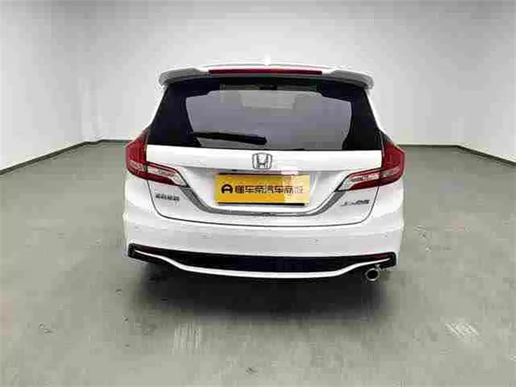 Jade 1.8 L Auto Comfort 5-seat