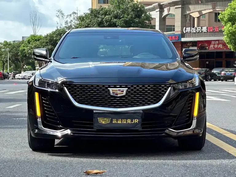 Cadillac CT5 28 T Distinguished