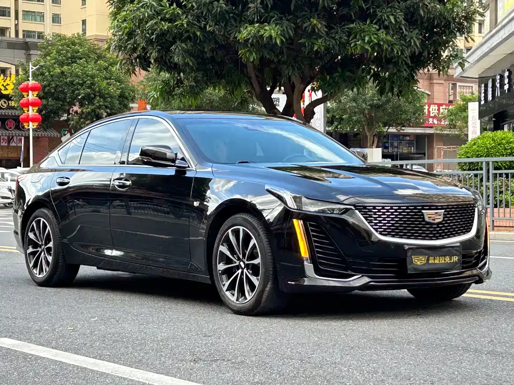 Cadillac CT5 28 T Distinguished
