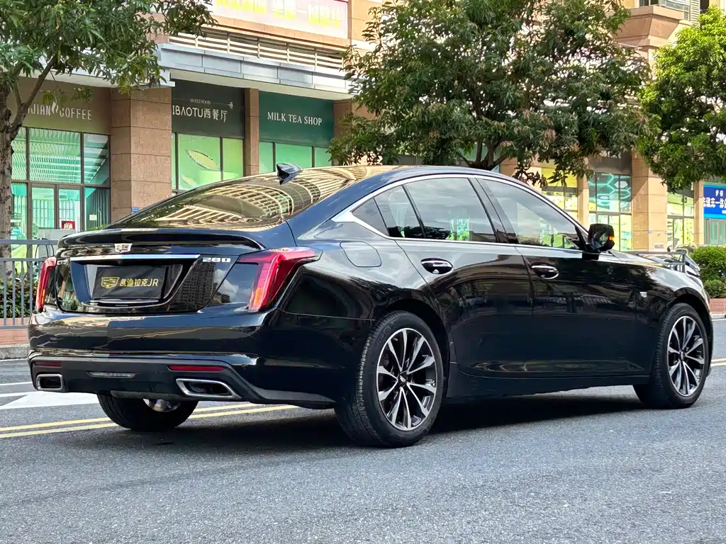 Cadillac CT5 28 T Distinguished