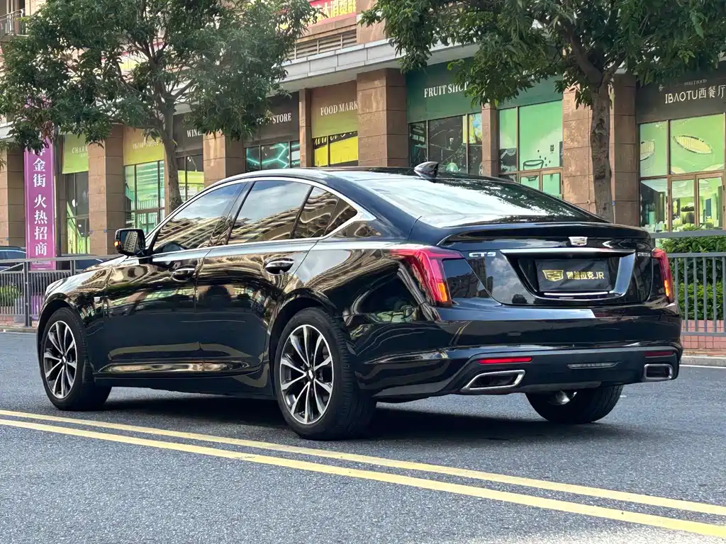 Cadillac CT5 28 T Distinguished