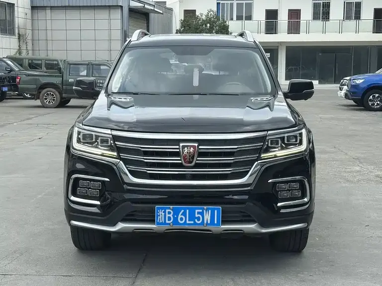 Roewe RX8 荣威RX8 2018款 30 T 智联网四驱旗舰版
