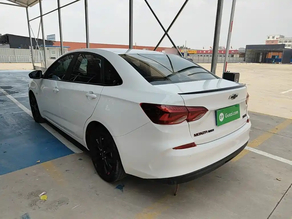 Monza Mild Hybrid Redline 320 T DCT Brisk