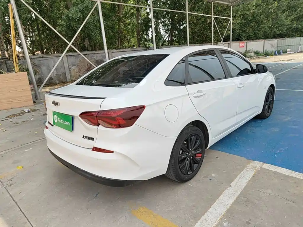 Monza Mild Hybrid Redline 320 T DCT Brisk