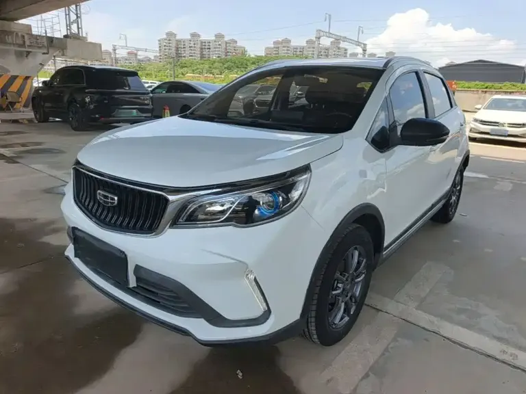Geely Vision X3 PRO 1.5 L CVT Distinguished