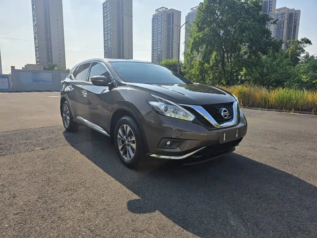 Murano 2.5 L XE 2 WD Elite
