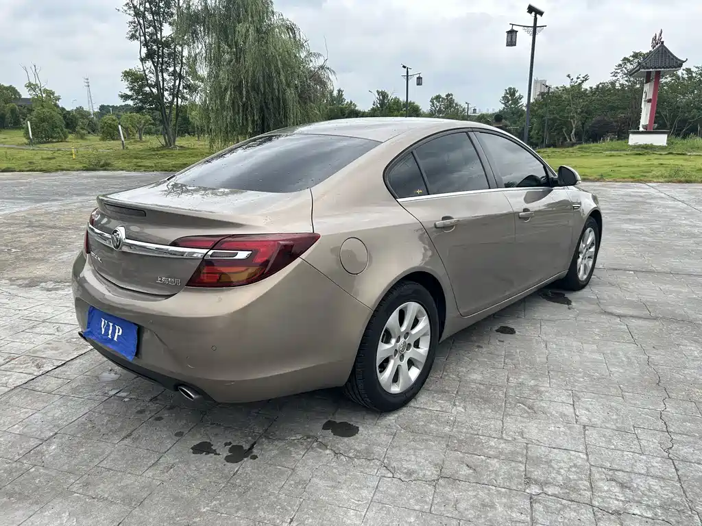 Regal 2.0 L Leading Fashion