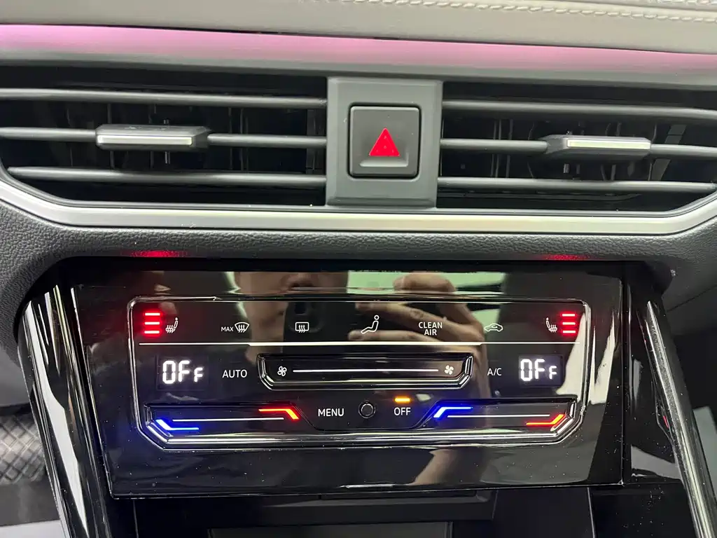 Tayron 280 TSI 2 WD Luxury Plus Advanced