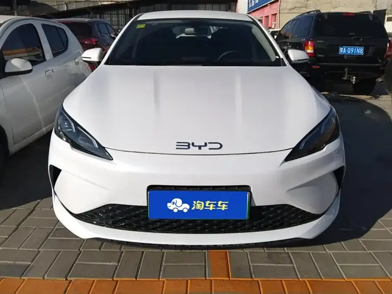 BYD Seal 05 DM-i DM-i Smart Drive 55 KM Luxury