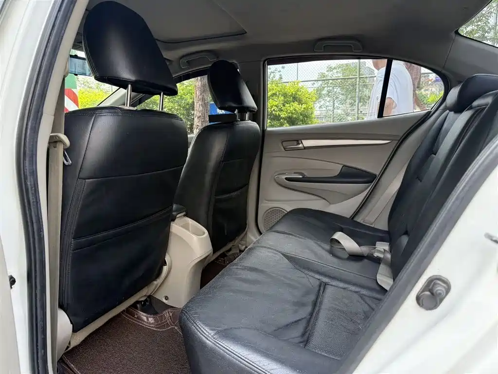 City Classic 1.5 L Auto Elite