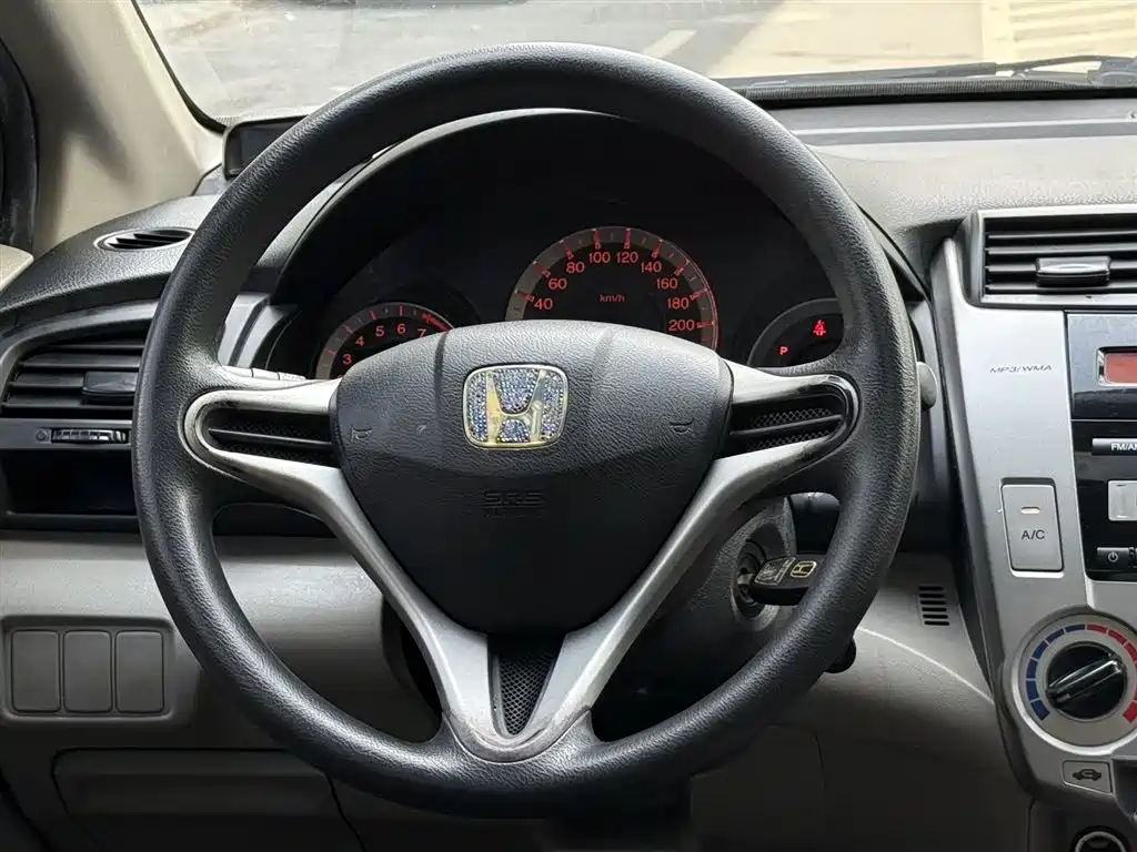 City Classic 1.5 L Auto Elite