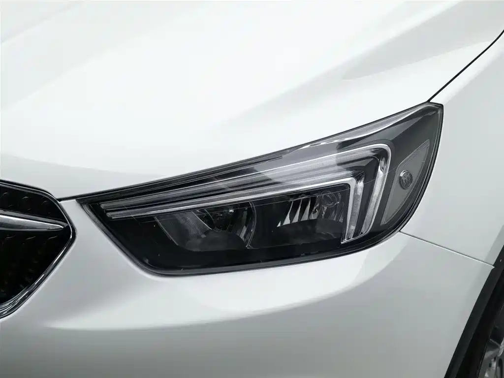 Encore 18 T Auto 2 WD Urban Fashion