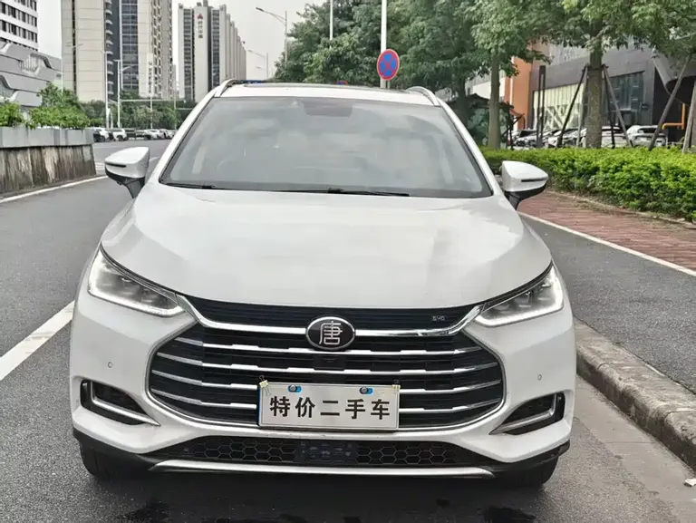 BYD Tang 唐 2018款 2.0 T 自动智联尊享型 5座 国V