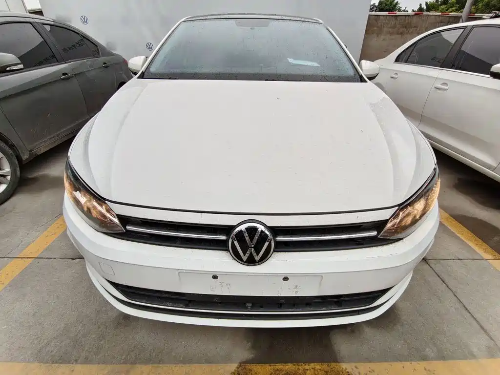Polo Plus 1.5 L Auto Panoramic Pleasure