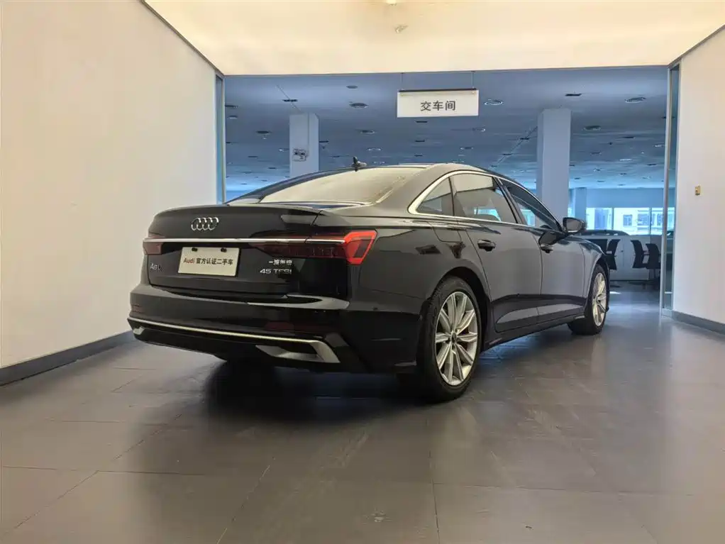 Audi A6 L 45 TFSI Select Dynamic