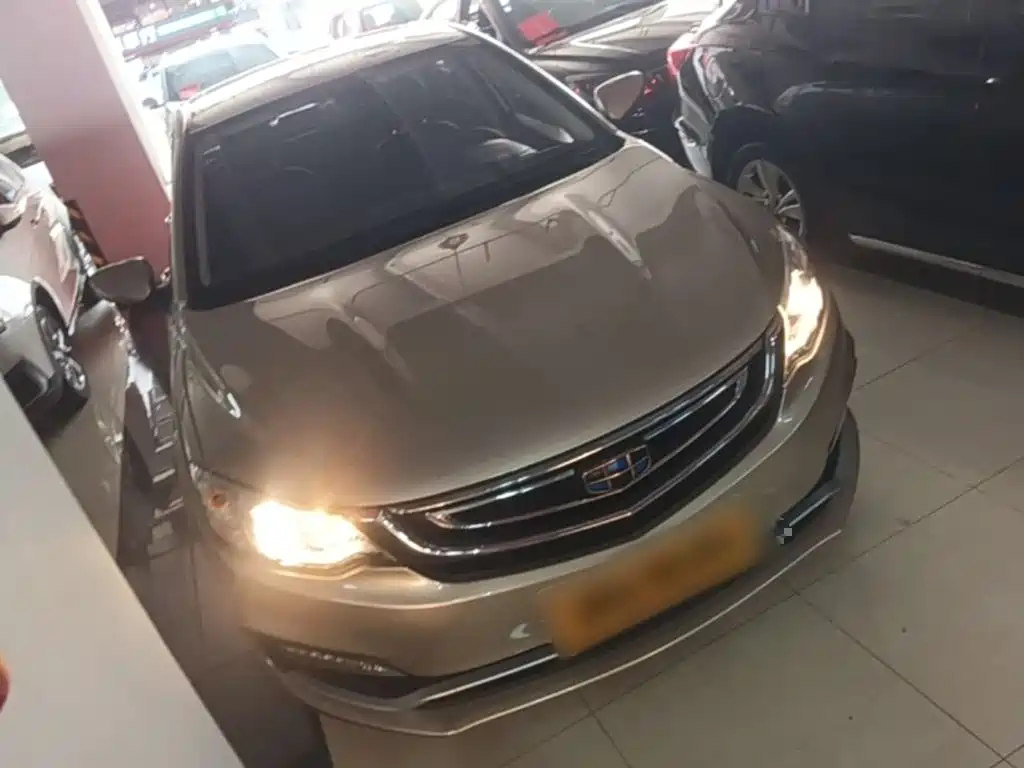 Vision 1.5 L Auto Distinguished