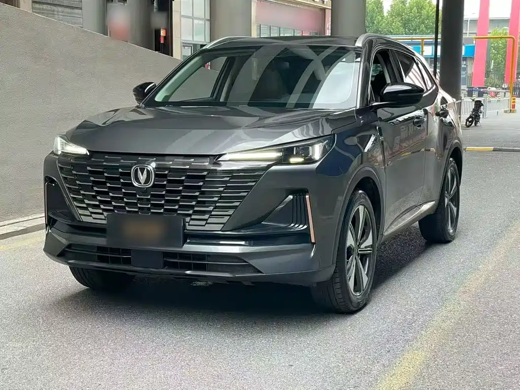 Changan CS55 PLUS 2 nd Gen 1.5 T DCT Luxury