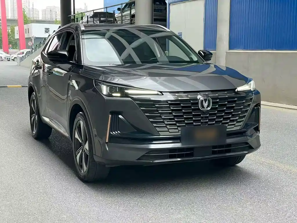 Changan CS55 PLUS 2 nd Gen 1.5 T DCT Luxury