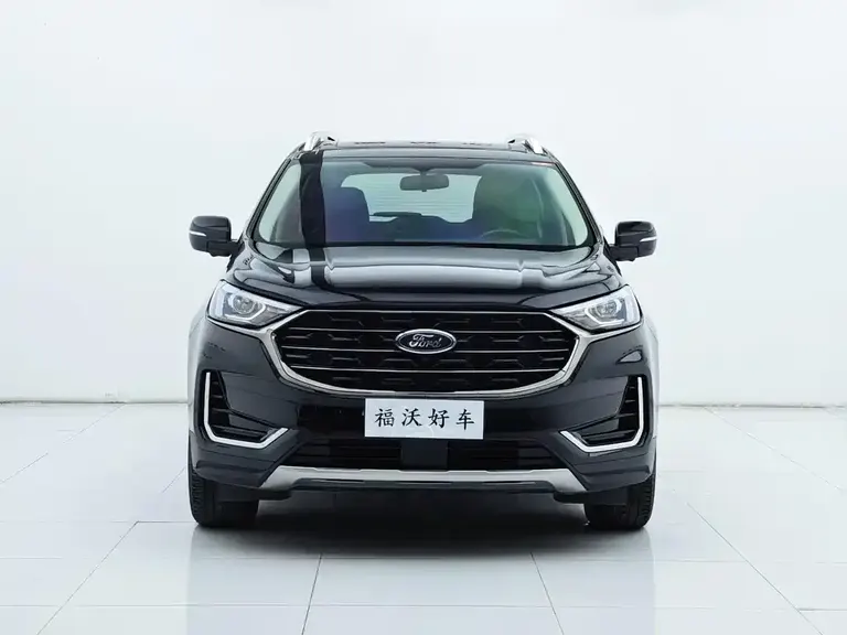 Ford Edge PLUS EcoBoost 245 2 WD Platinum Sharp 5-seat