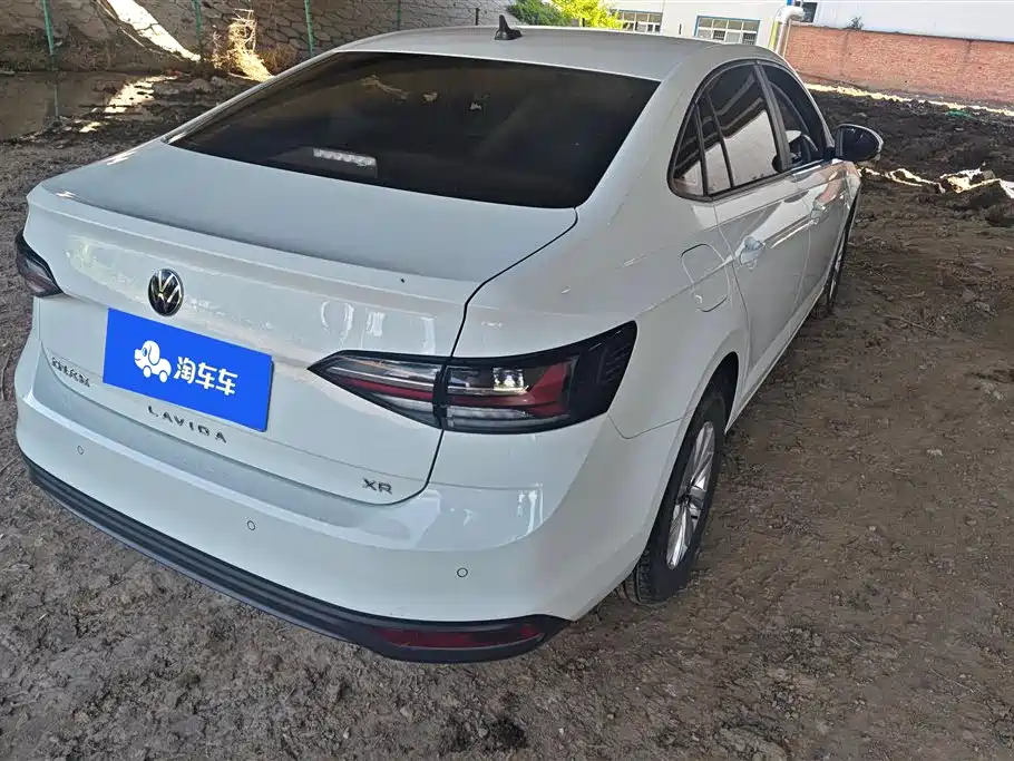 Lavida New Sharp 1.5 L Auto Outstanding New Comfort