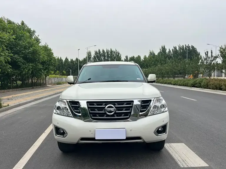 Nissan Patrol 4.0 L Leading Elite