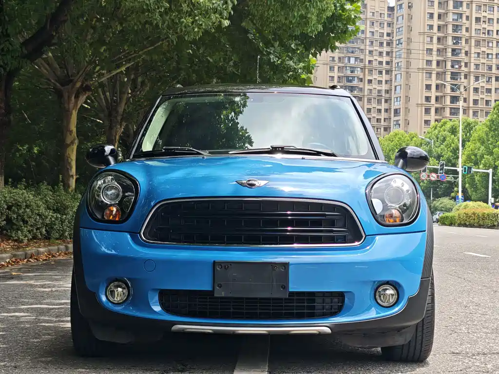 MINI COUNTRYMAN 1.6 T COOPER ALL4 Fun Gear Fan