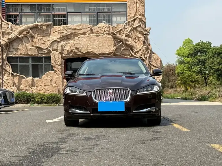 Jaguar XF XF 2.0 T Elegance