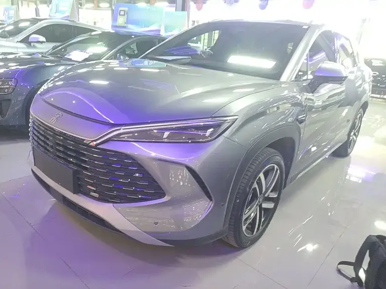 BYD Song L DM-i Smart Drive 112 km Leading