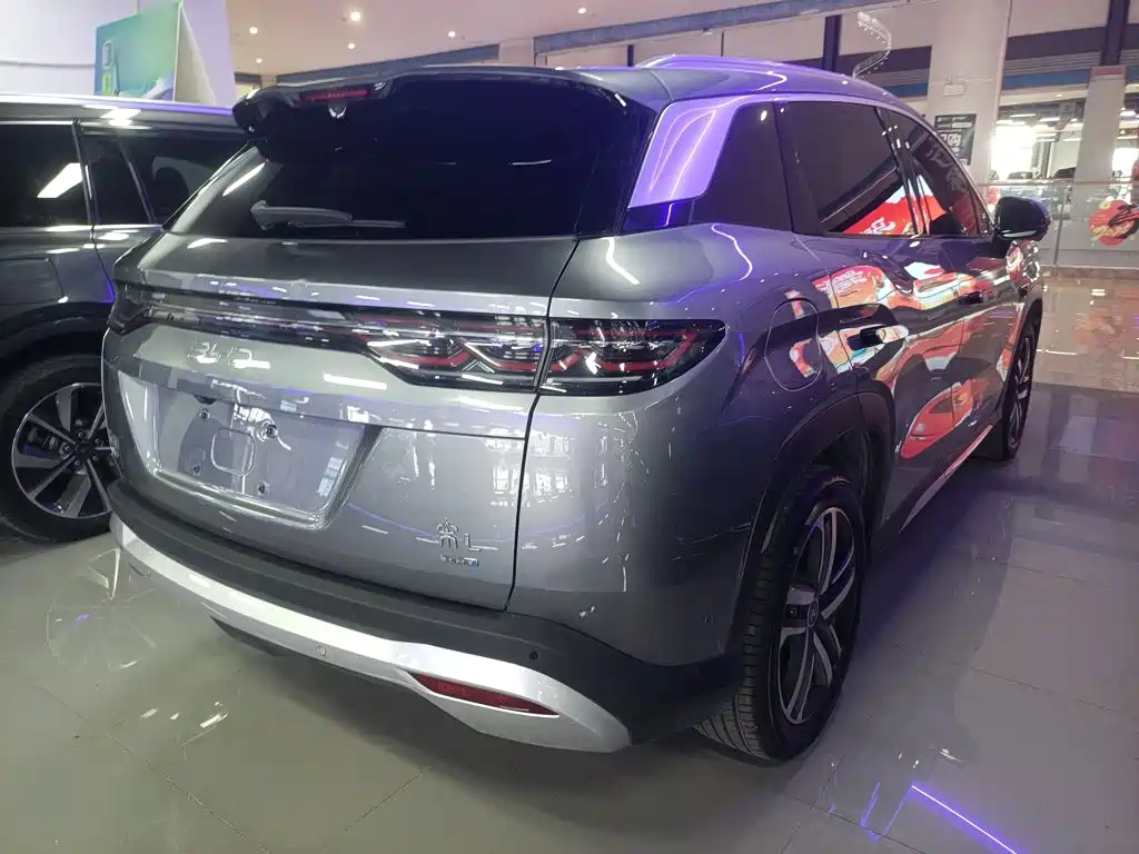 Song L DM-i Smart Drive 112 km Leading
