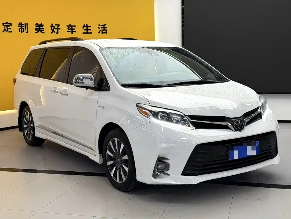 SIENNA 3.5 L 4 WD L
