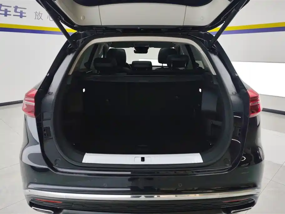 Hongqi HS5 Facelift 2.0 T Connected Flagship Enjoyment