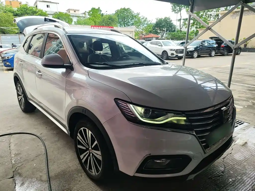 Roewe RX5 NEV eRX5 50 T Hybrid Premium