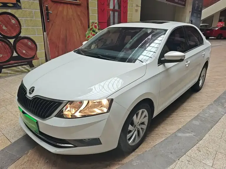 Skoda Rapid 1.5 L Manual Comfort CN-VI