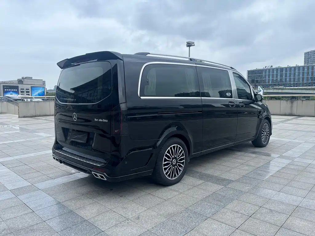 Vito 2.0 T Business 7-seat