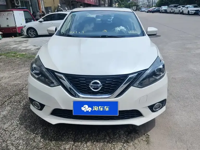 Nissan Sylphy 1.6 XV CVT Connected Premium CN-V