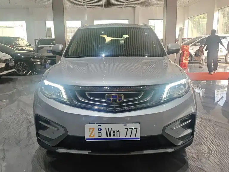 Geely Boyue 1.8 TD Auto 2 WD Smart 4 G Connected