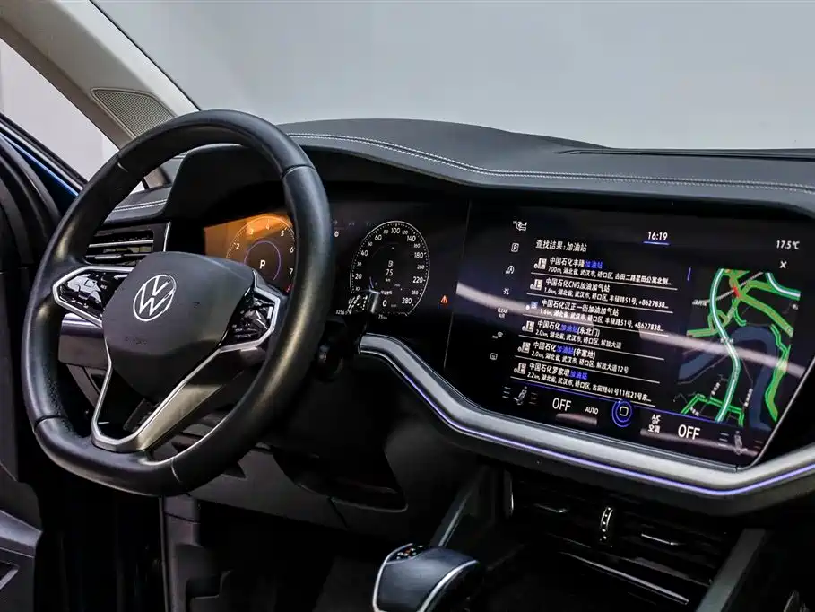Touareg 3.0 TSI Sharp Enjoyment Black Shine Sport Package