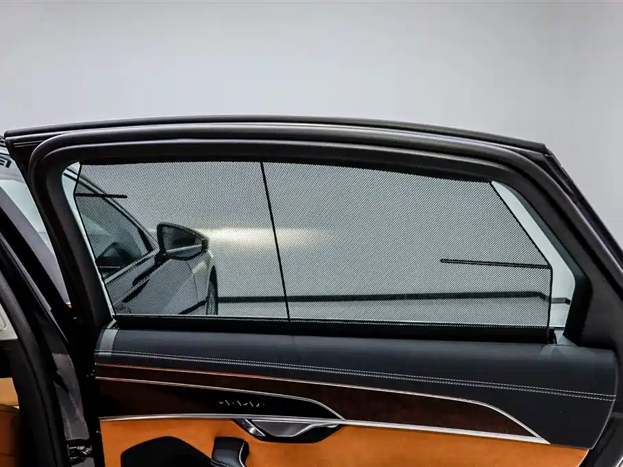 Audi A8 奥迪A8 2024款 A8 L 50 TFSI quattro 尊享型