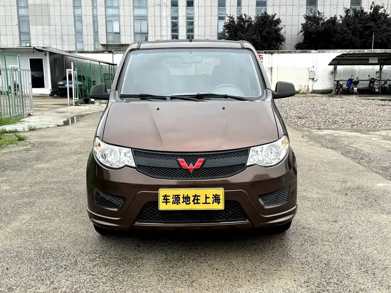 Wuling Hongguang 1.2 L Classic S Basic