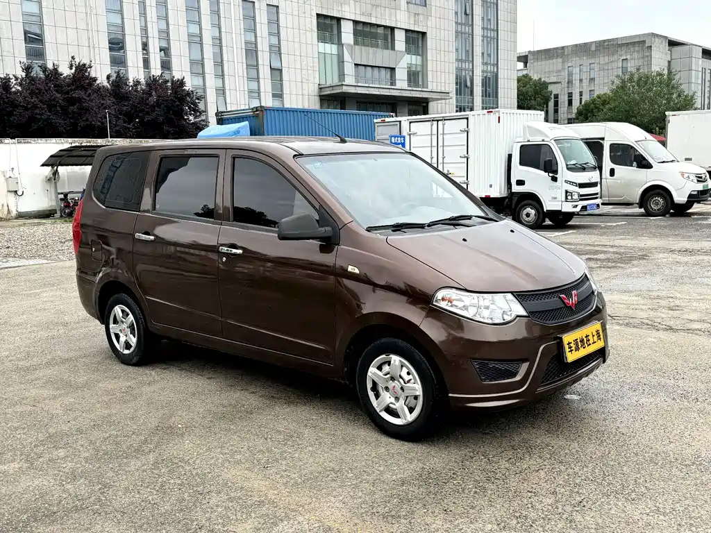 Wuling Hongguang 1.2 L Classic S Basic