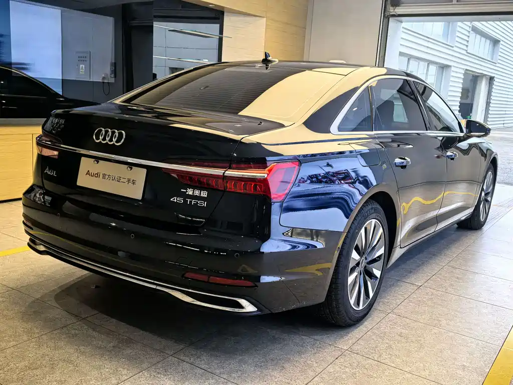 Audi A6 L 45 TFSI Select Elegant