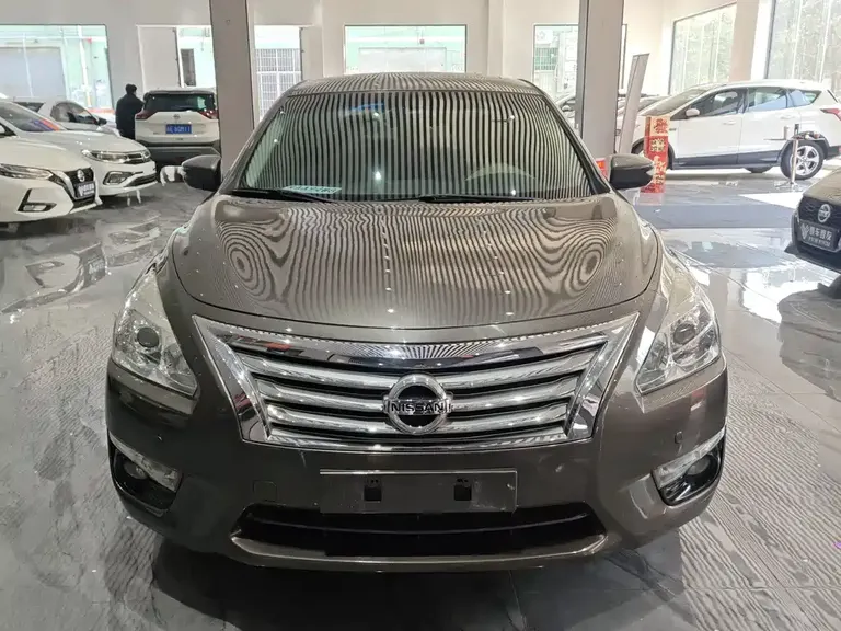 Nissan Teana 2.0 L XL Upper Tech