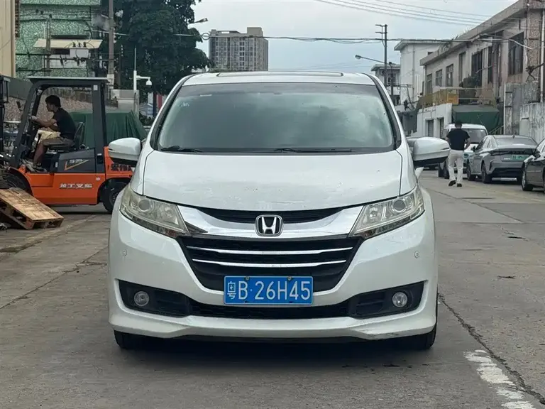 Honda Odyssey 2.4 L Luxury