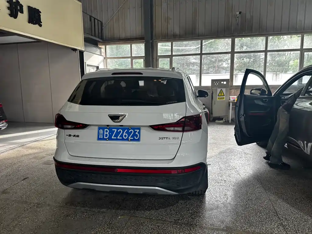 Jetta VS5 280 TSI Auto Glory